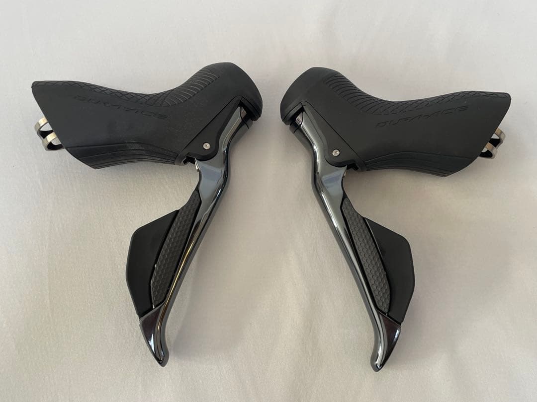 シマノDURA－ACE Di2デュアルコントロールレバー「ST‐R9170」新品