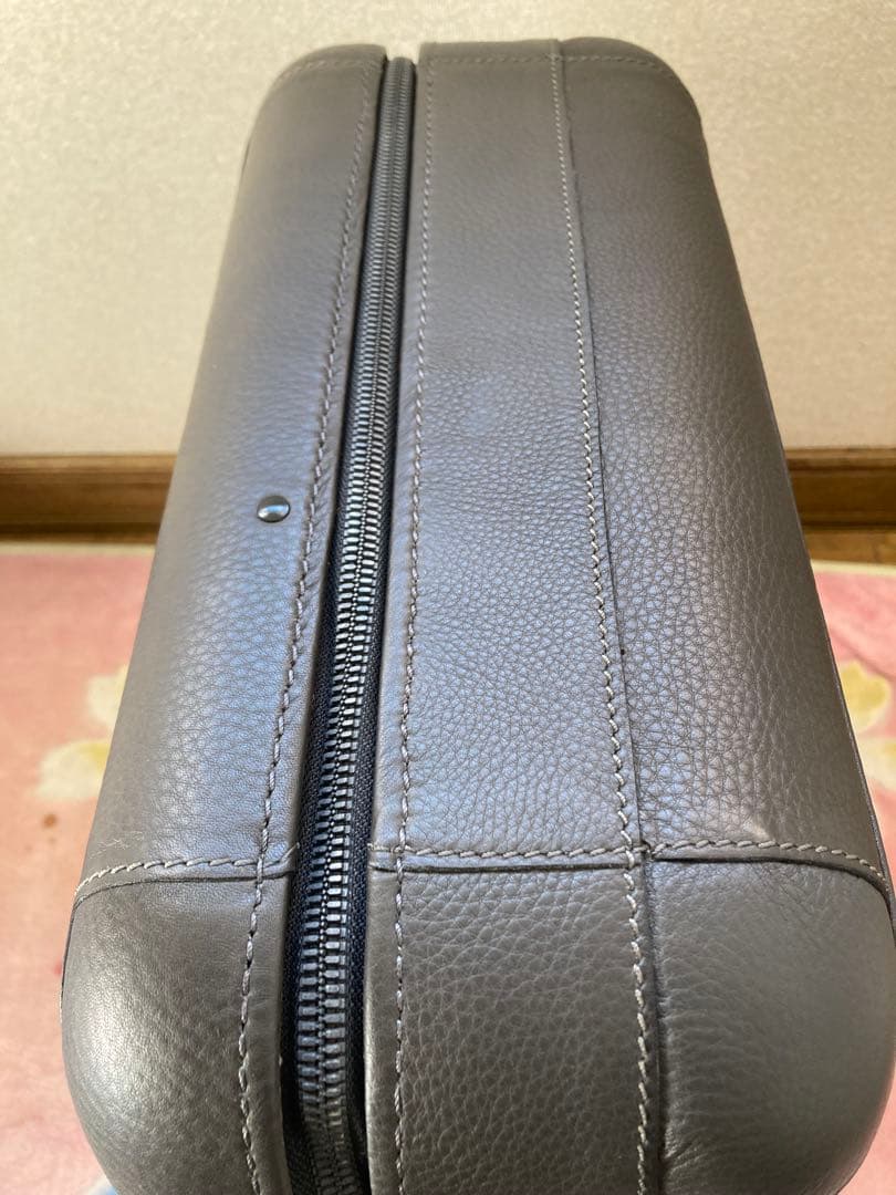 ② ホンダ　NSX 限定　ヴァレクストア　Valextra 鞄 希少　レア