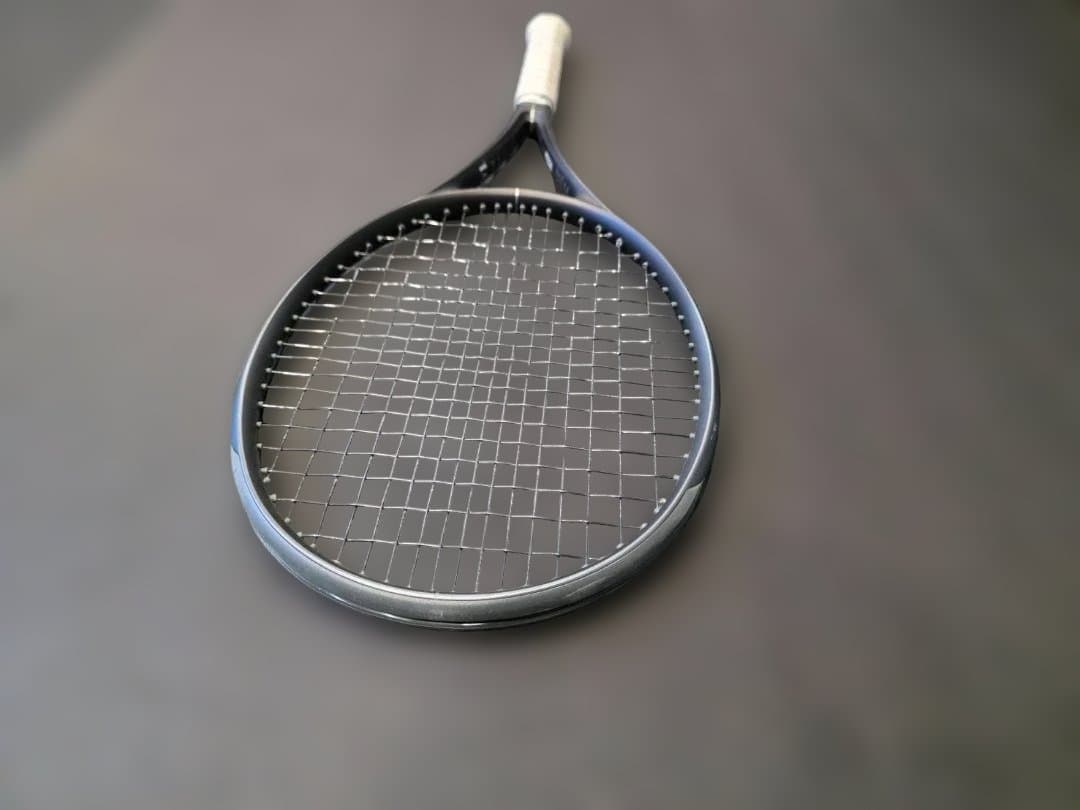 【2本セット】Wilson テニスラケット RF01　グリップ2