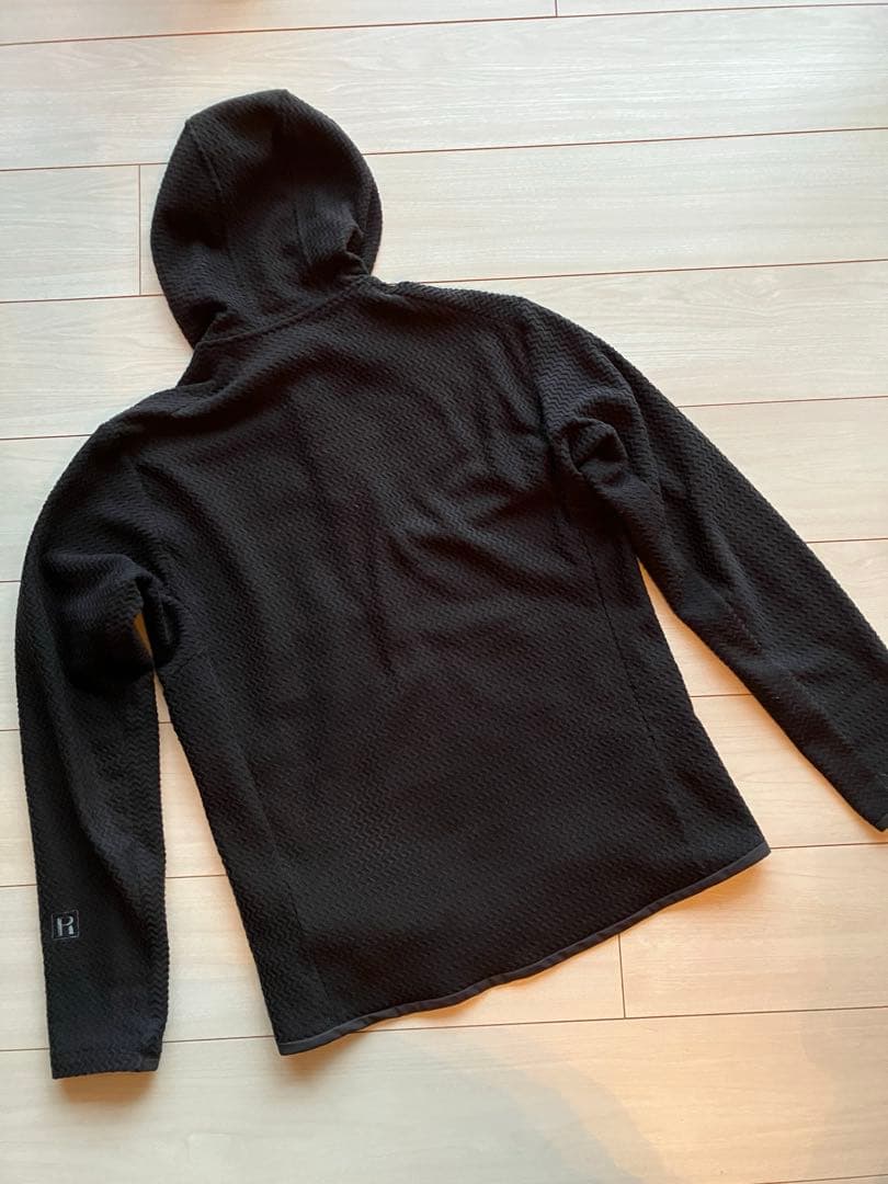 patagoniaパタゴニア•R1エアフルジップフーディ•M・Blackブラック