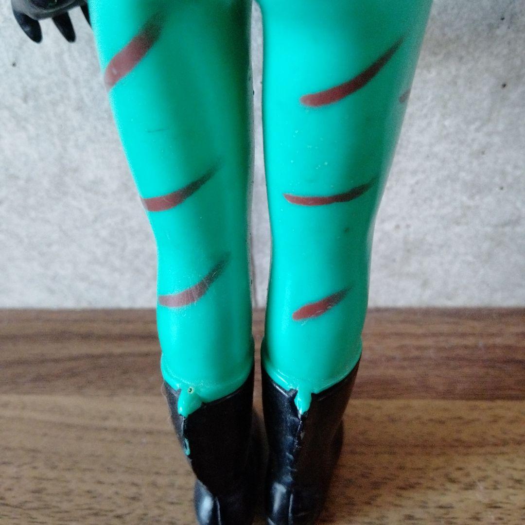 当時物仮面ライダーアマゾンソフビ無版権パチ約23センチ