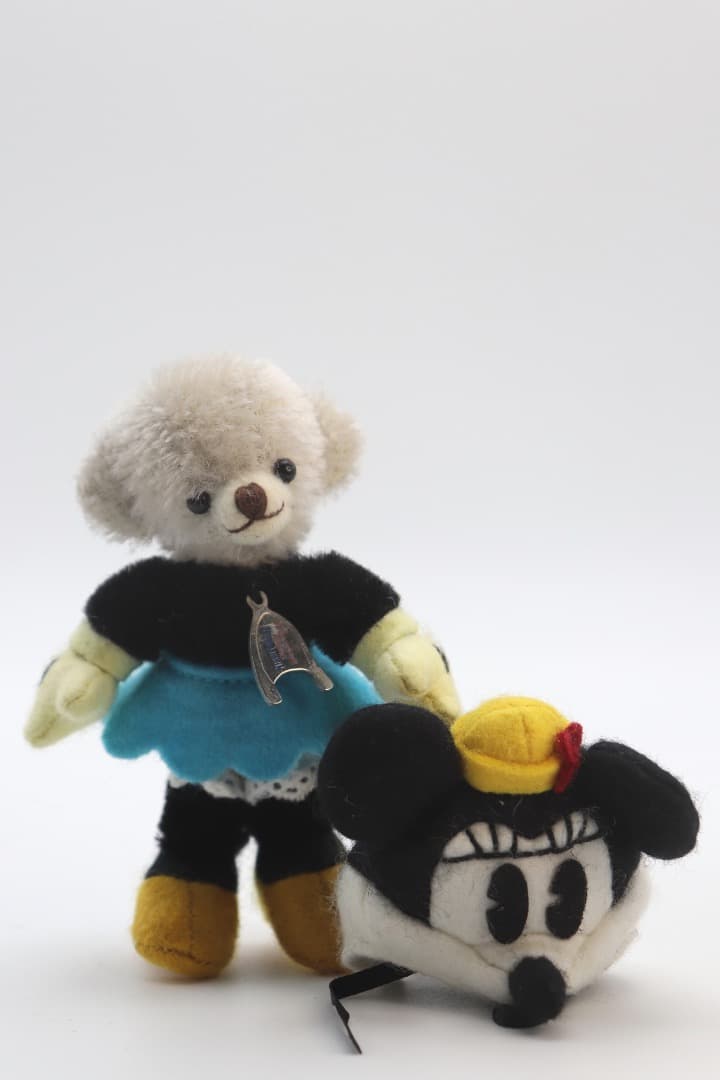 ミニーマウス被り物 可愛いミニチュアサイズのチーキー 9cm 392番