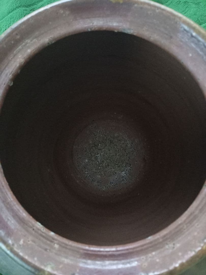 備前焼の壺　作者名有り！綺麗ですよ！