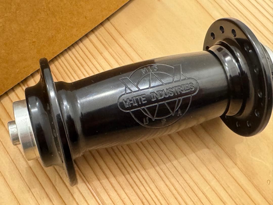 パーツ WHITE INDUSTRIES MI5 front hub 28H