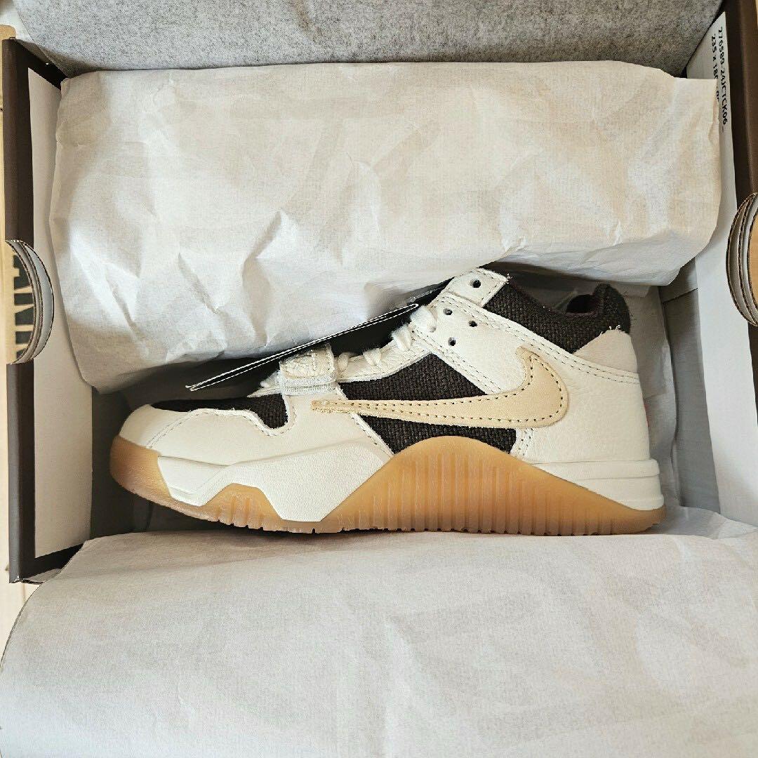 トラヴィス・スコット × ナイキ TD ジョーダン ジャンプマンジャック キッズ