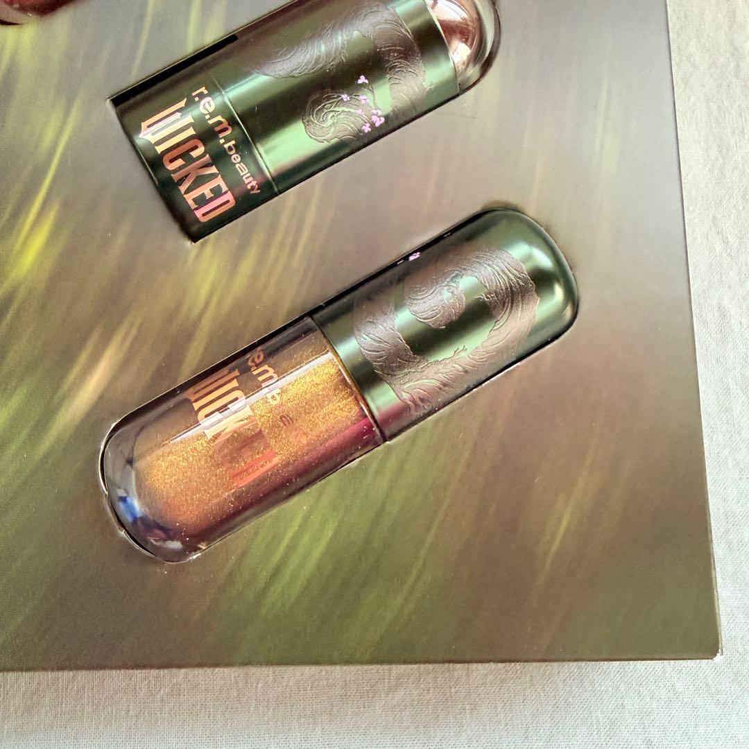 箱難あり r.e.m.beauty WICKED エルファバ メイクセット