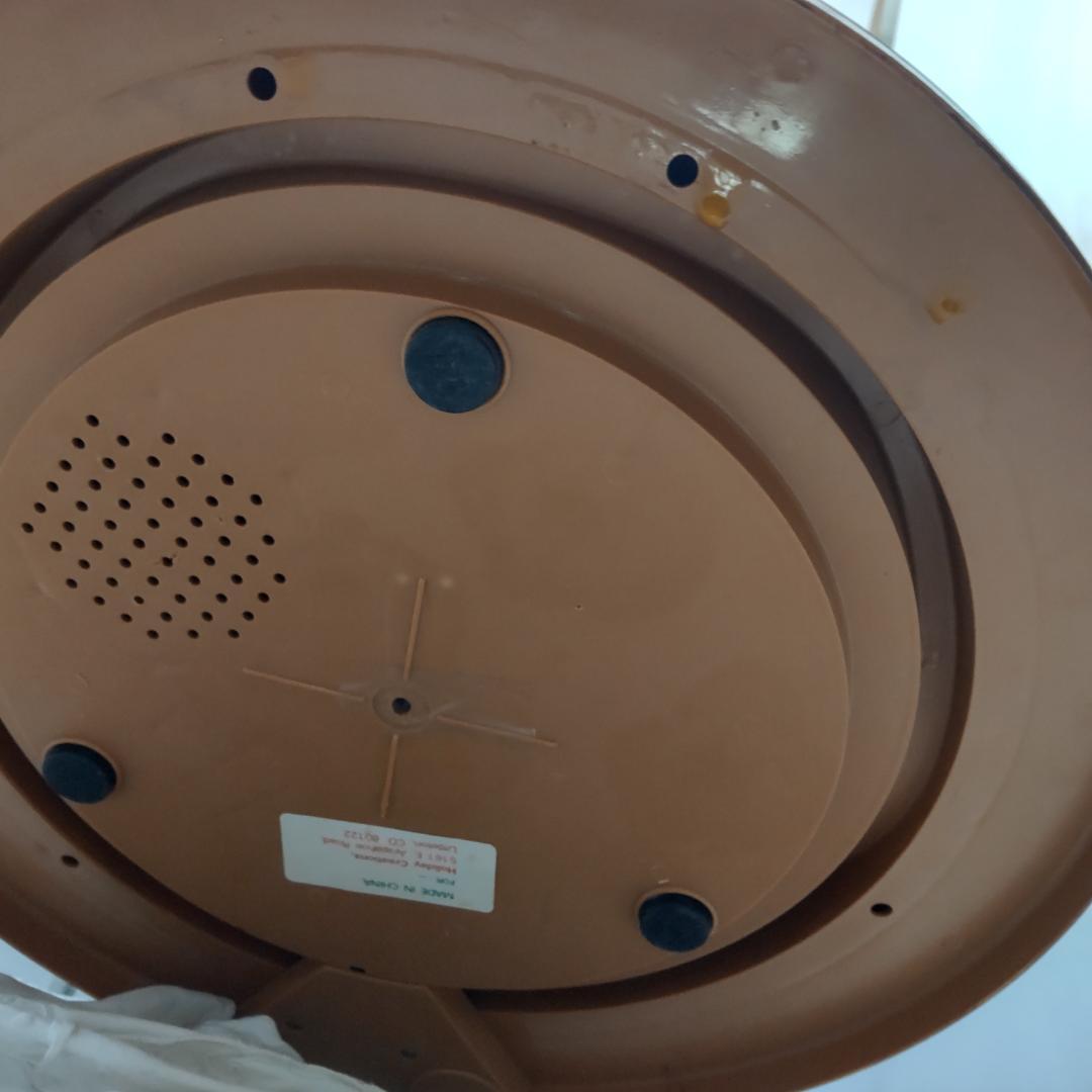 カルーセル　回転木馬　大きなメリーゴー ラウンド