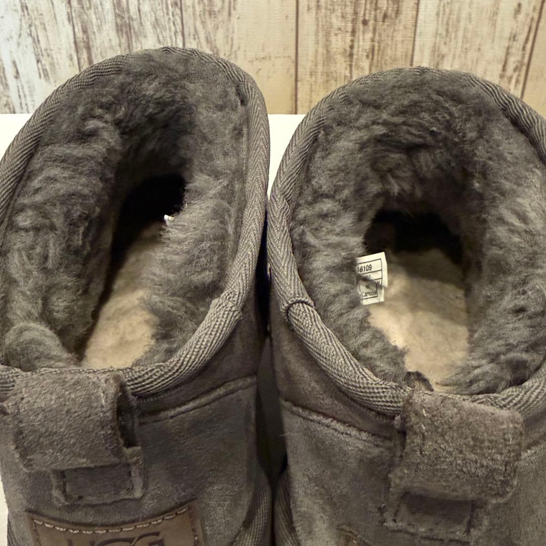【UGG】 クラシック ウルトラミニ ムートン ブーツ 24cm グレー
