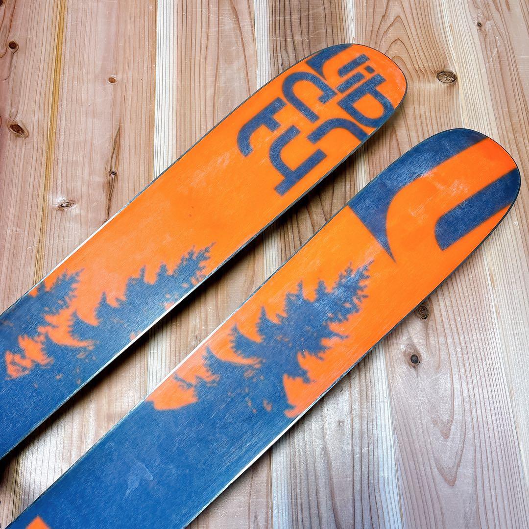 【超美品】 LIBERTY SKIS リバティスキー チロリア 金具付