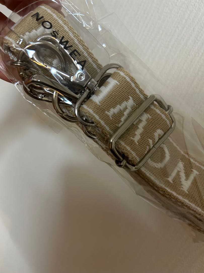 NOśWEA スマホショルダーストラップ ホワイト/ベージュ