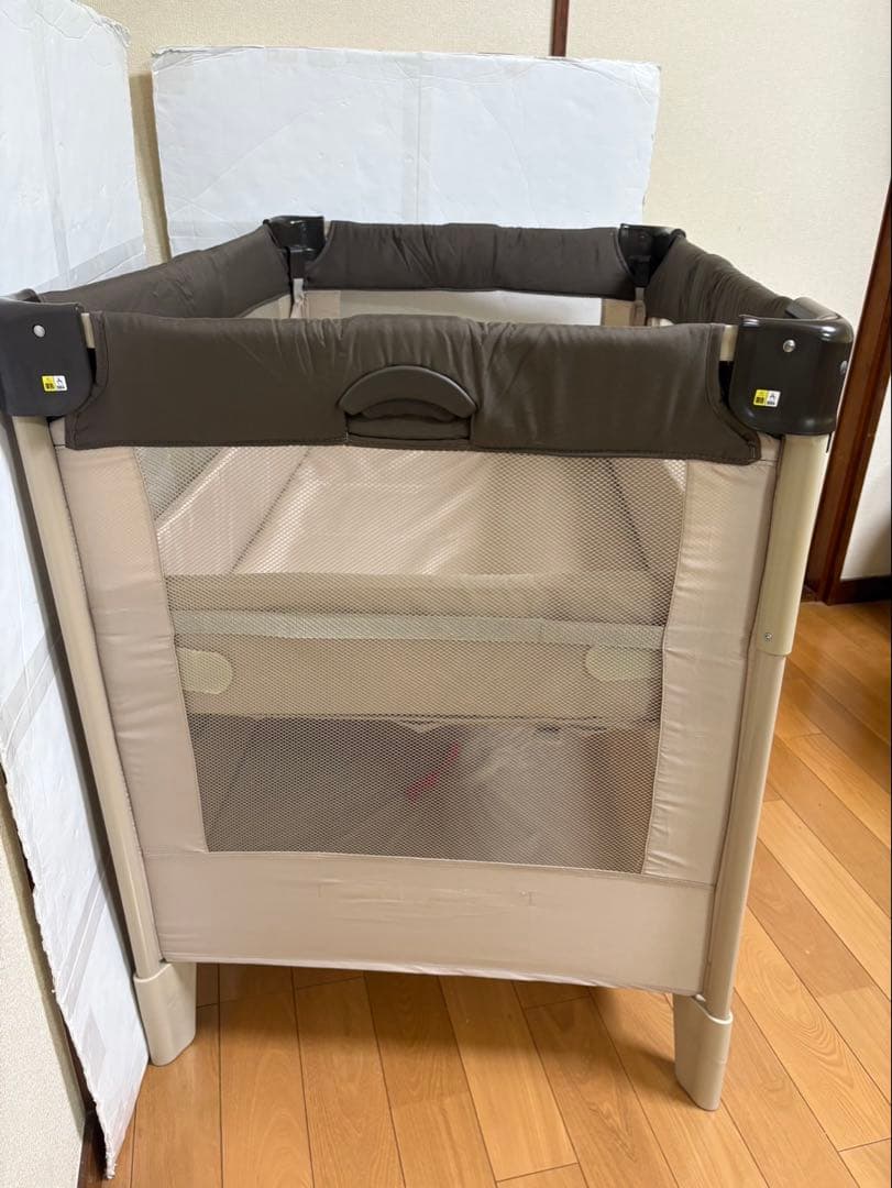 アップリカ　Aprica 折り畳み ベビーベッド ココネル ブラウン