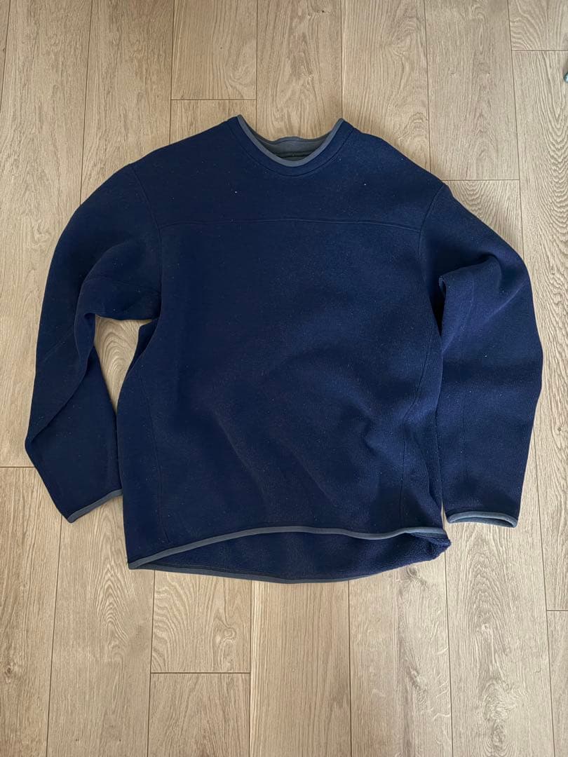 アークテリクス　セーターカナダ製