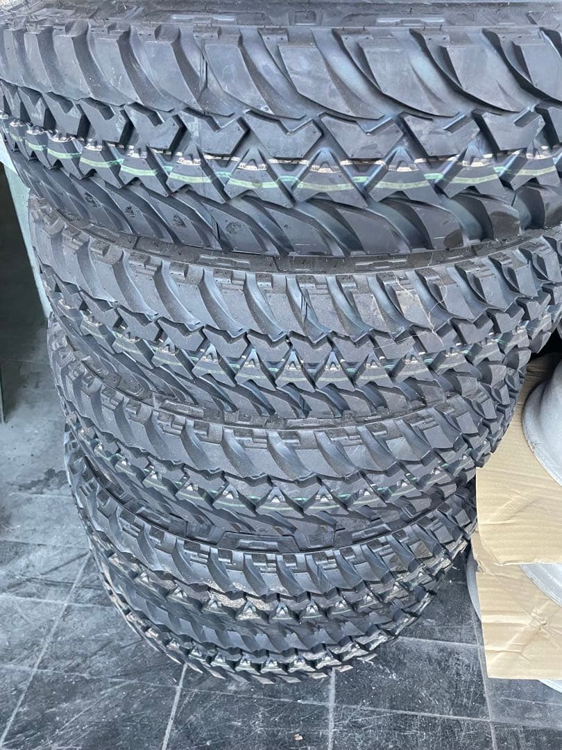 スズキ ジムニー 新車外し 純正ホイール・タイヤ5本セット16インチ