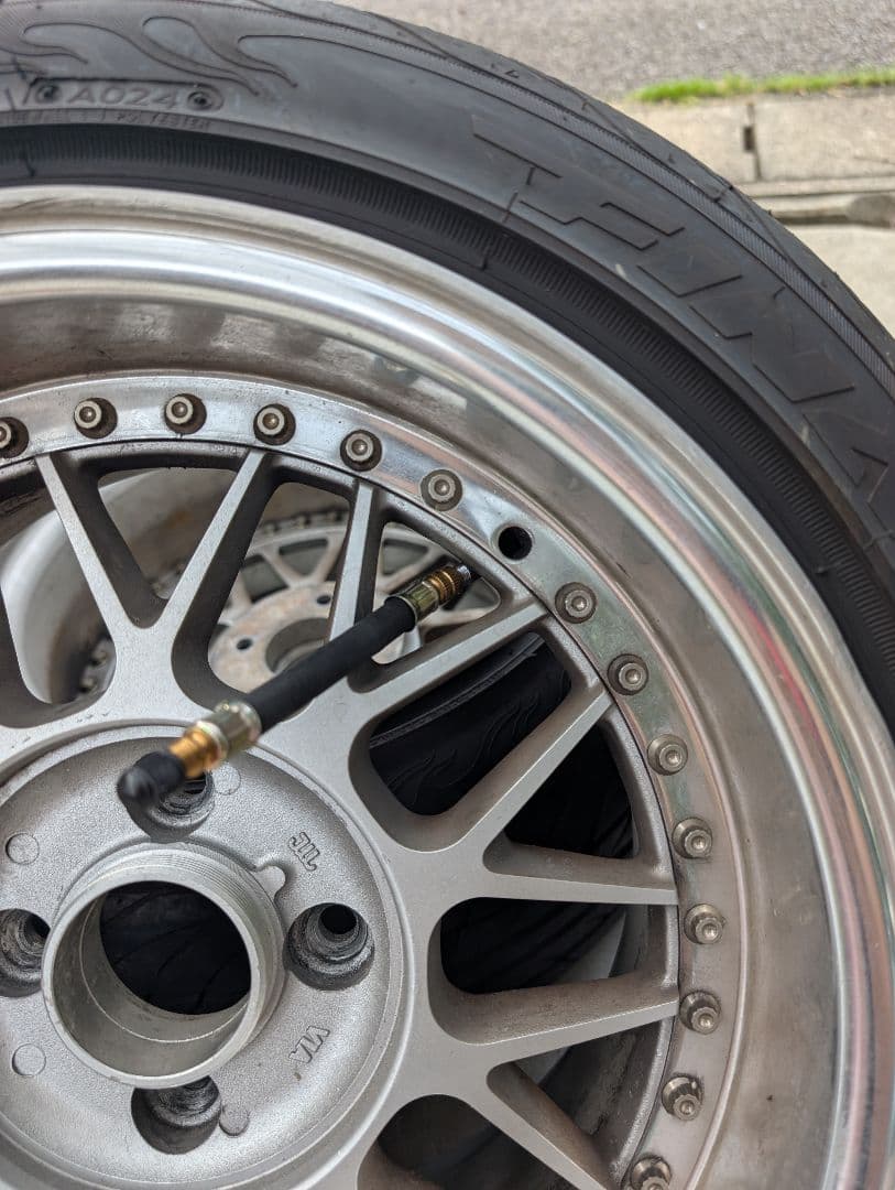 SUPERSTAR シェブロンレーシング 8.5j 15 +20 PCD 100