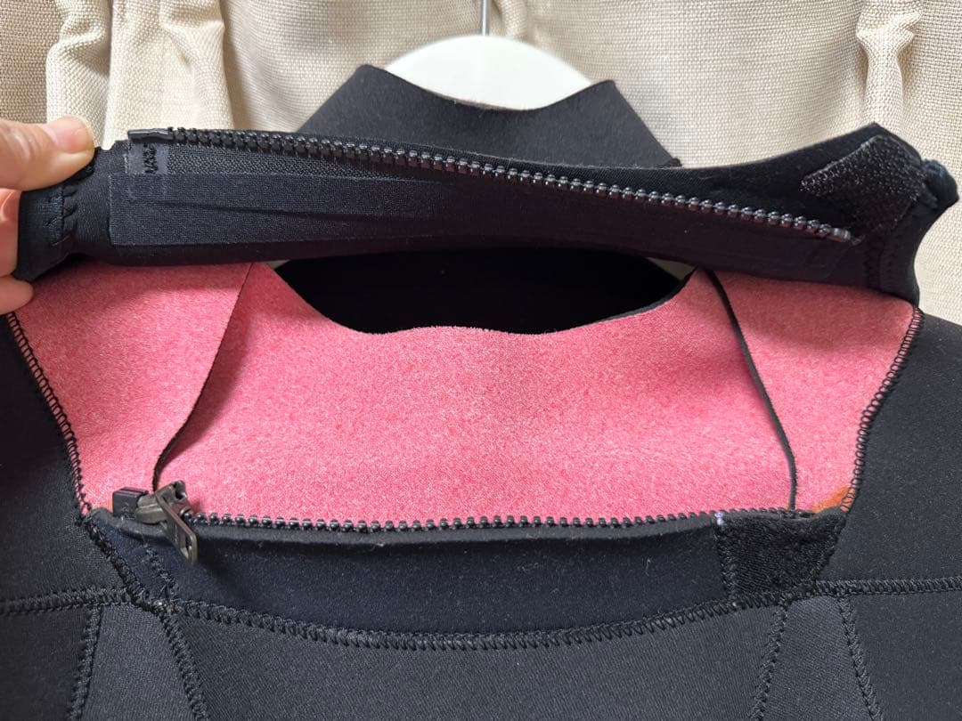 LATEWRAP フルスーツ　レディース