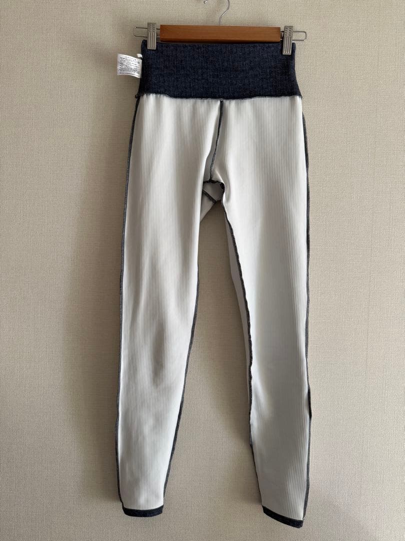 GYDA 水着 フィットネス トップス レギンス ヨガウェアセット BLK M