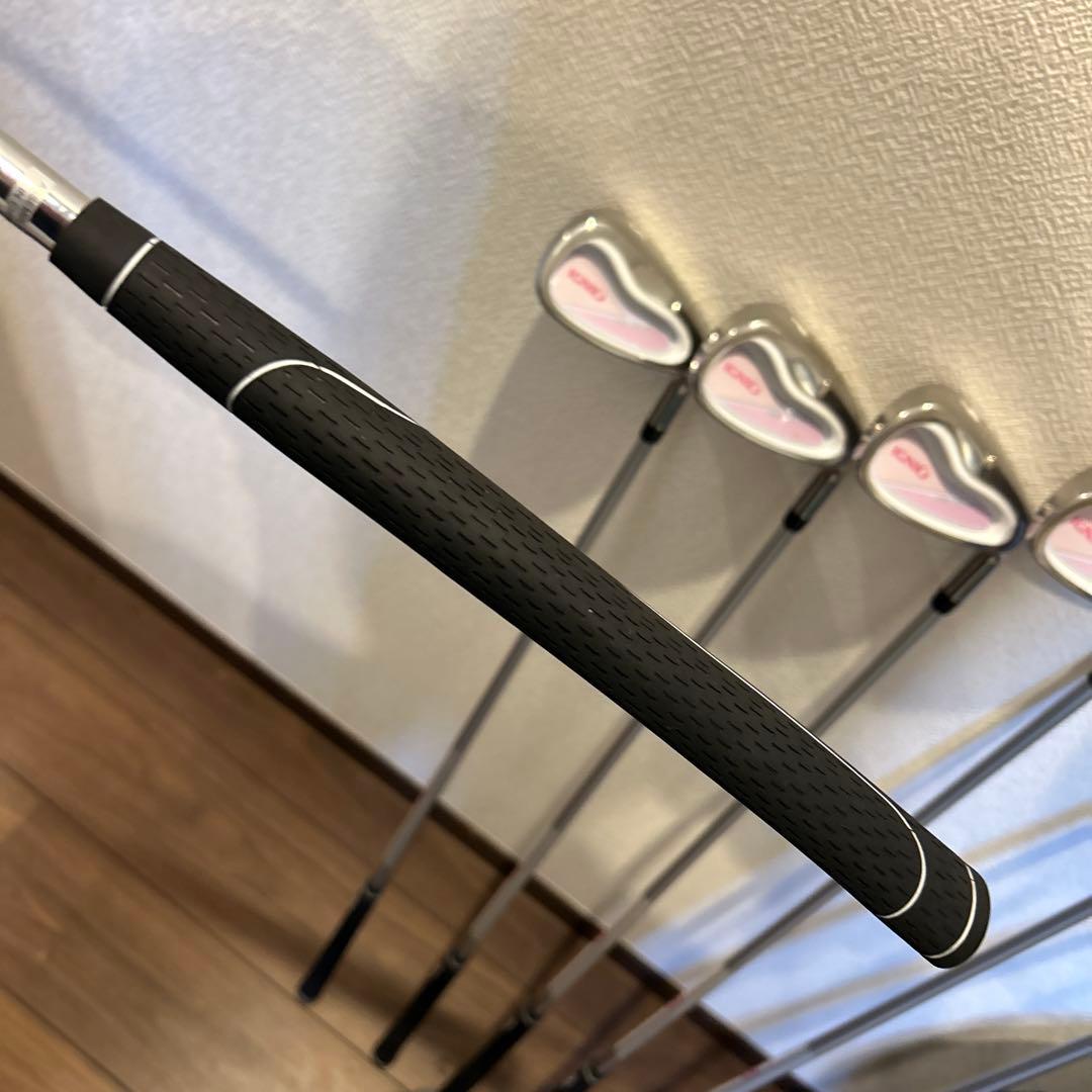 美品IGNIO レディースL 7本　右利き　イグニオ　ハーフゴルフセット