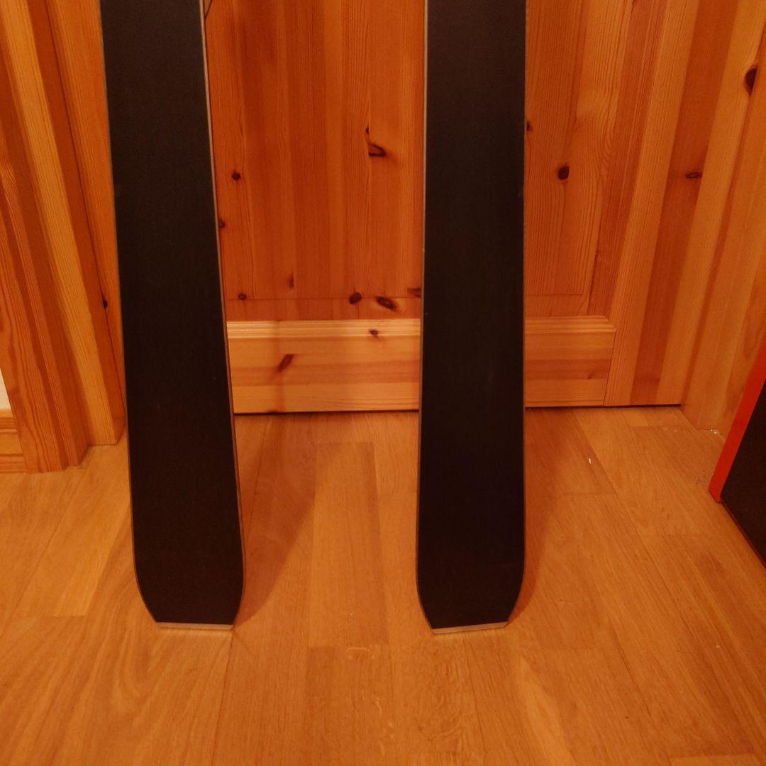 HEAD Beast スキー 板 １８０センチ　ホワイト/ブラック/イエロー