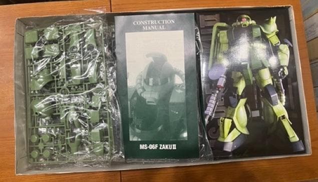 【初期版・未組立】PG 1/60 MS-06F ザクII パーフェクトグレード