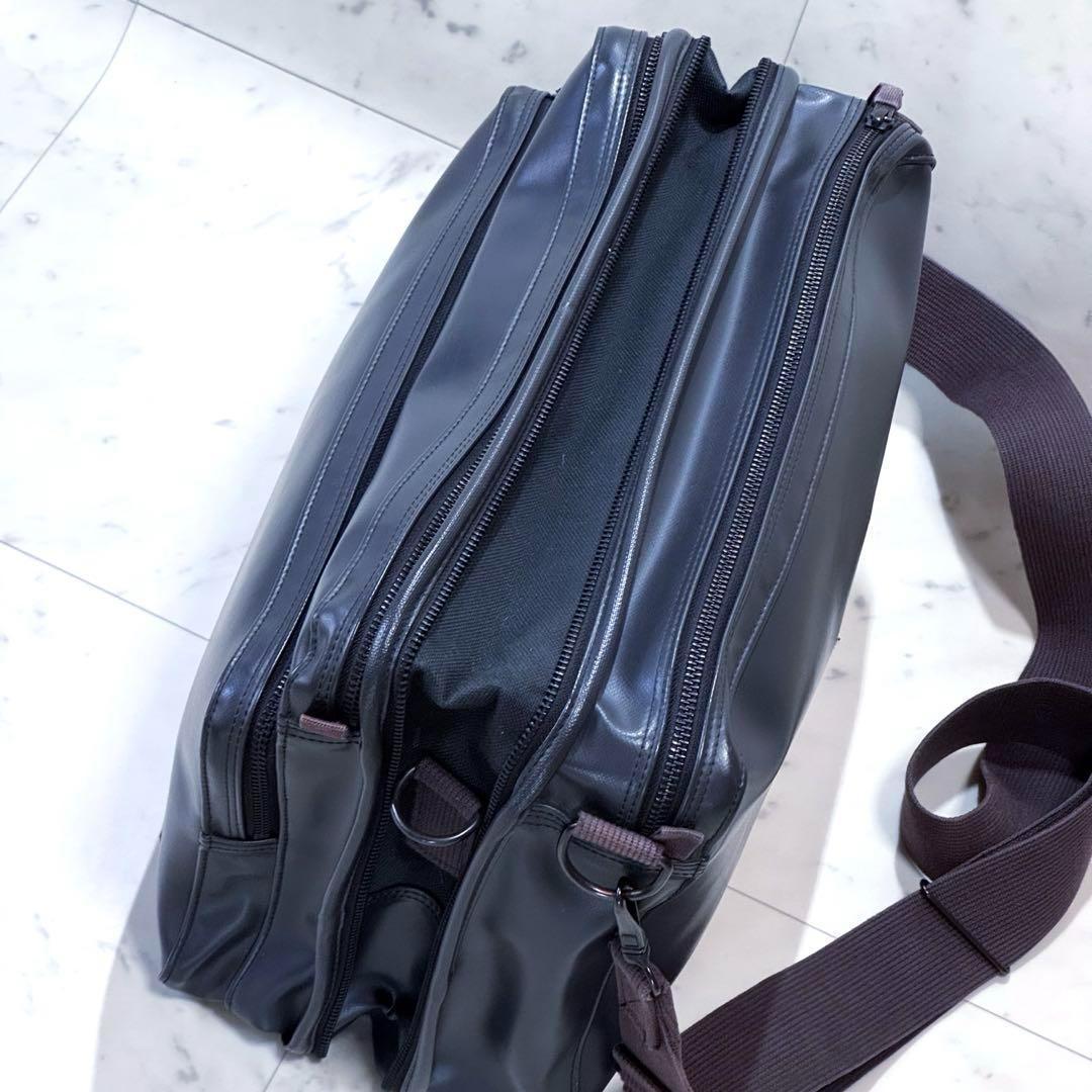 【良品】ラゲッジレーベル ライナー ショルダーバッグ ブラック 赤バッテン