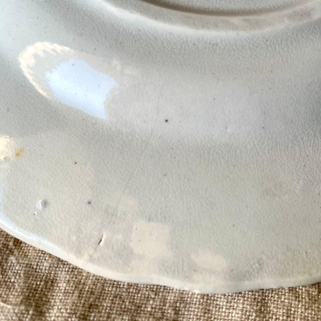 アーピ 　　　19世紀初頭マーガレットレリーフプレートフランスアンティーク