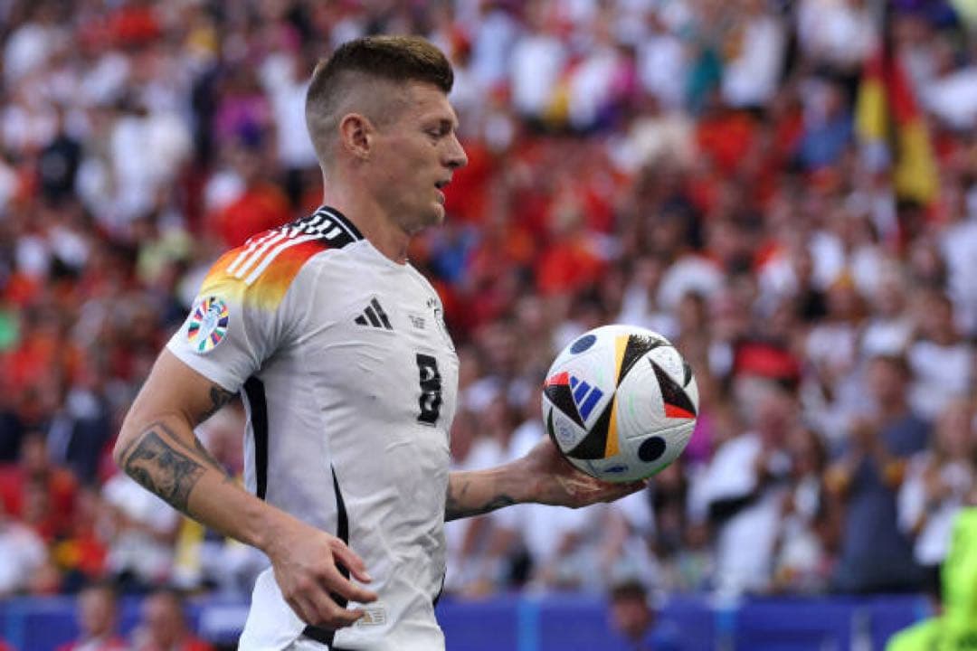 クロース　ユニフォーム　ドイツ代表　EURO 2024（H）