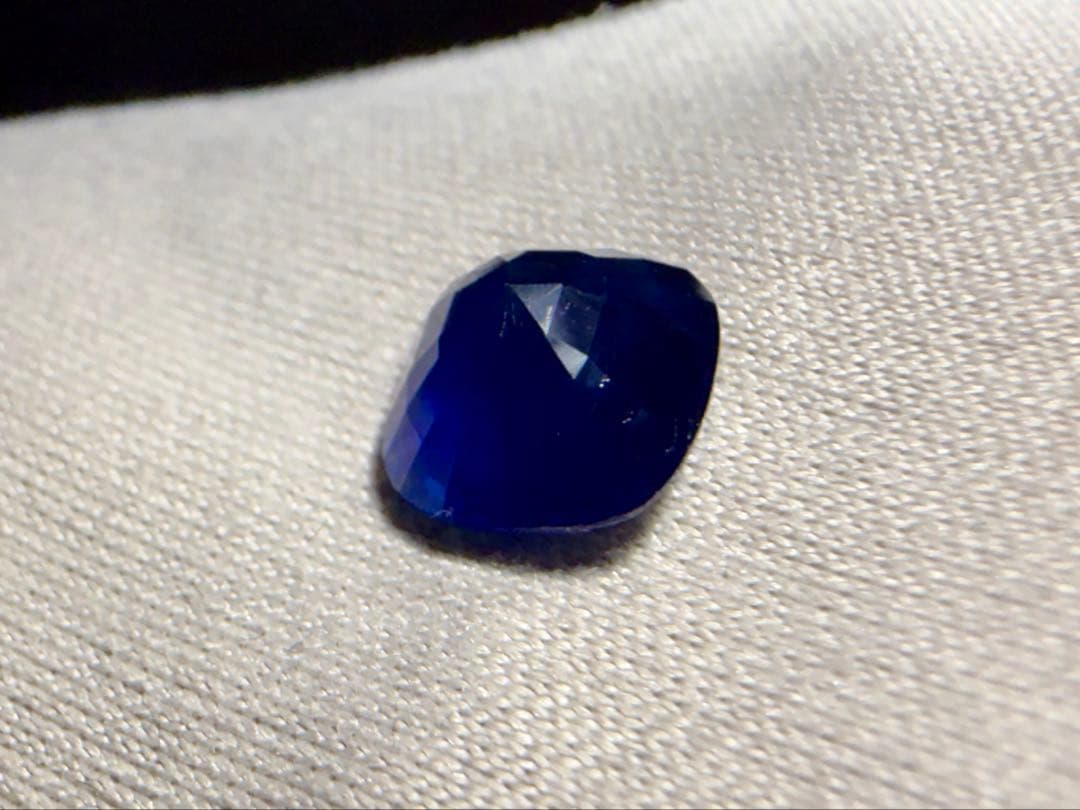 【ビルマ(ミャンマー)産】非加熱ブルーサファイア　GIA鑑 1.46ct