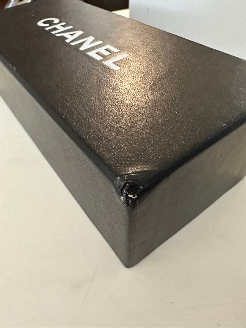 CHANEL リムレス　サングラス