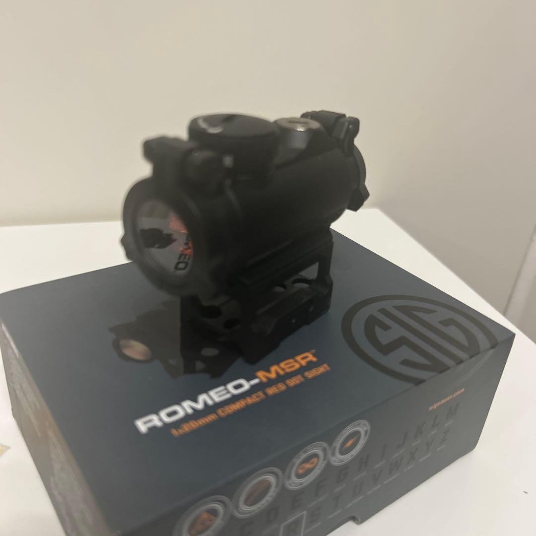 実物？ レプリカ？ SIG SAUER ROMEO-MSR ドットサイト