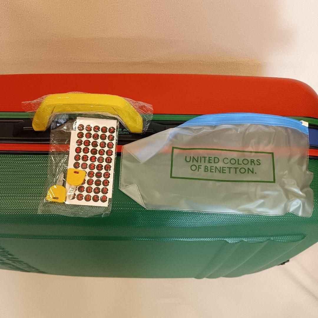 UNITED COLORS OF BENETTONキャリーケース希少-美品、大型