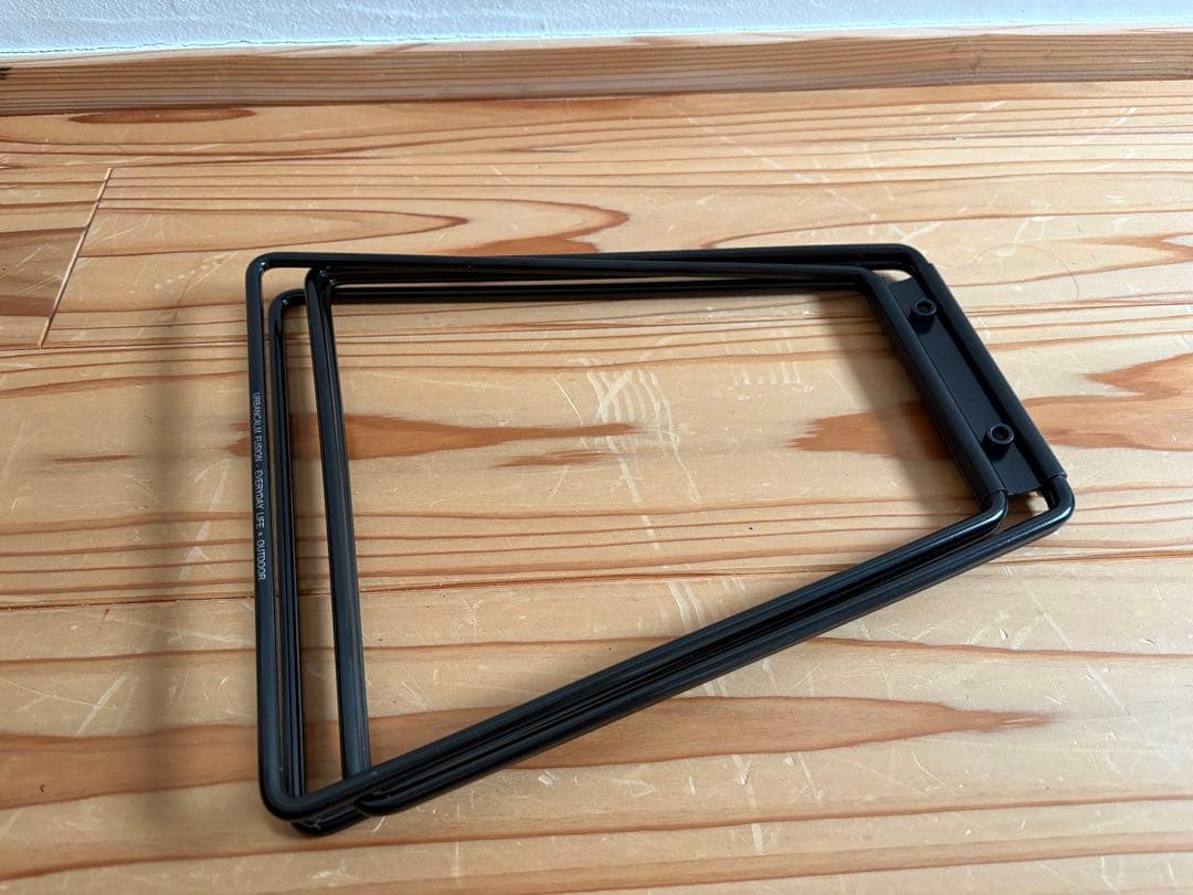 キャンプ用品5点まとめ売り　ソフトコンテナ・ラック・コードユニット・スタンドなど