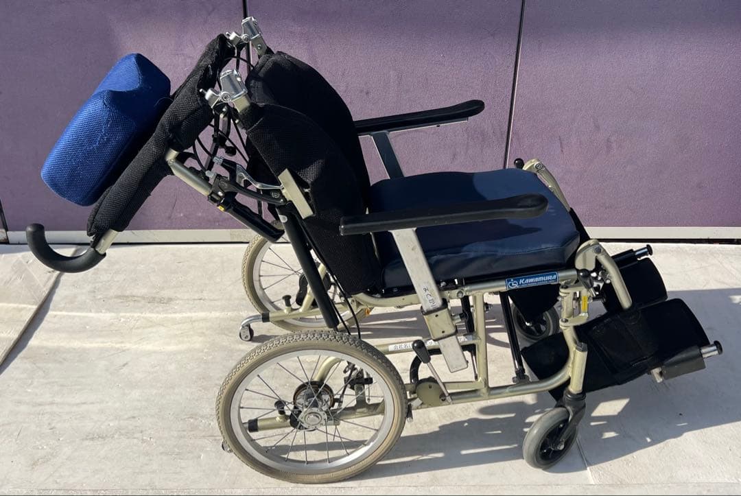 フィットティルトリクライニング車椅子 KPF16-40-N カワムラ