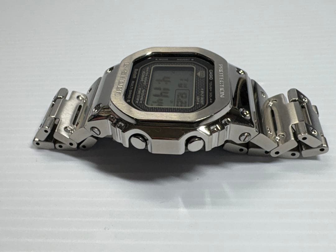 正規美品・箱・取説付❗️CASIO・G-SHOCK・GMW−B5000D