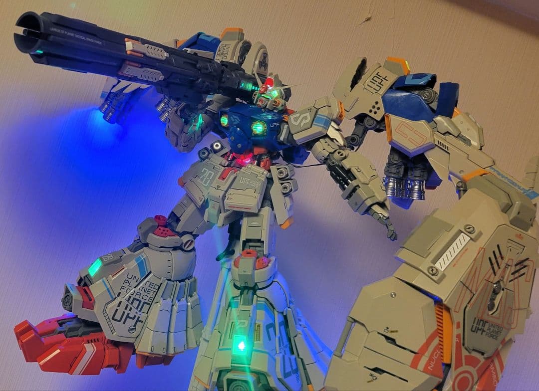 世界3000個限定 機甲の城 サイサリス 完成品