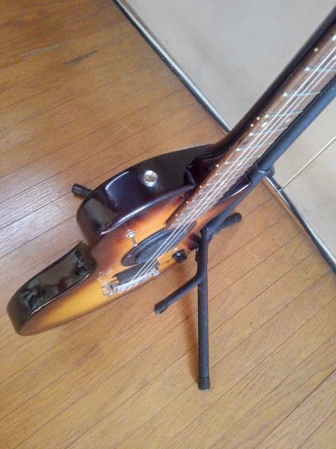 ◎激渋！激珍！ギブソンレスポールそっくりミニエレキギター・高級ソフトケース付き！