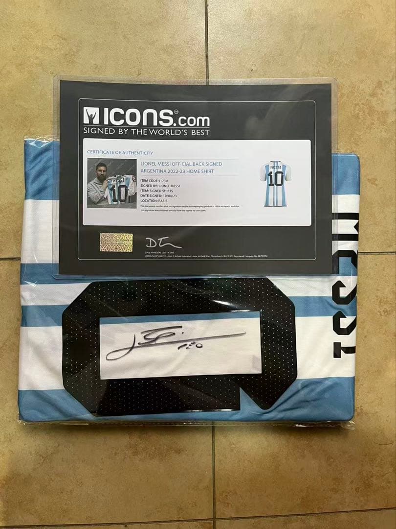 ICONSメッシ 直筆サイン入り ユニフォーム アルゼンチン代表 3 Stars