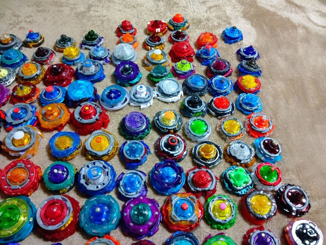 ベイブレードバースト　まとめ　大量　ロアバハムート　ベイブレード