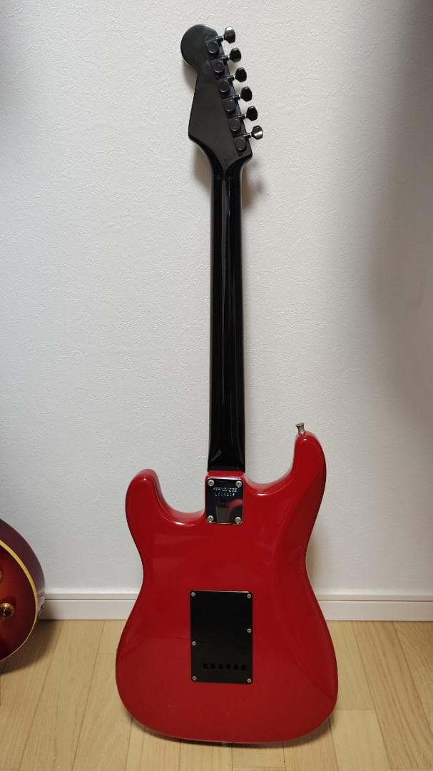 美品 フェルナンデス ST-120BG ブラッド・ギルスモデル FRT-3