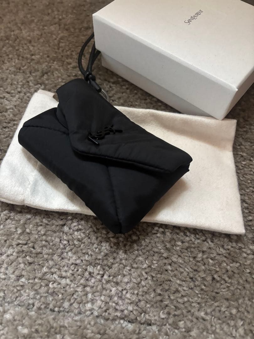 サンローランパリ