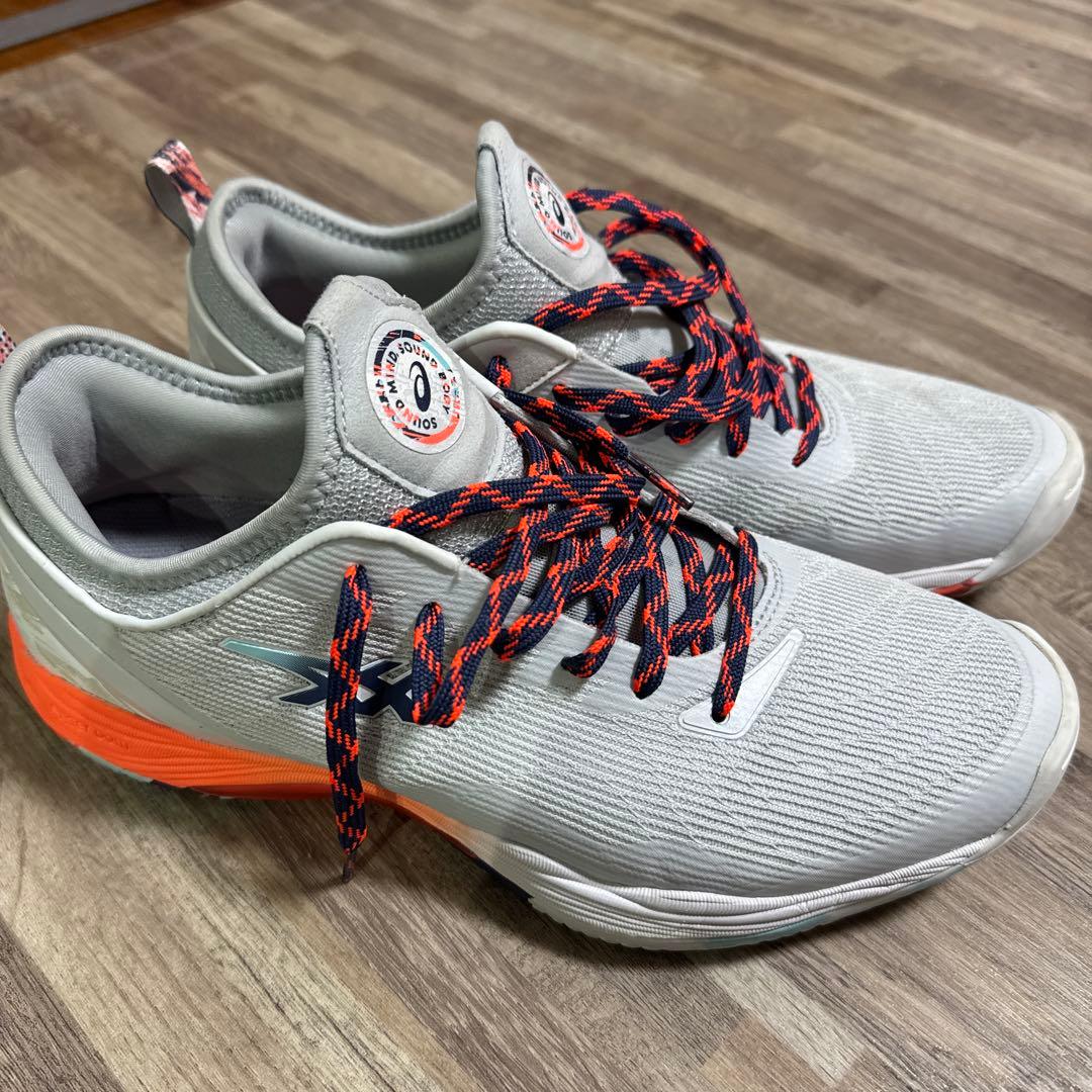 たくアシックス バスケットボールシューズ グレー/オレンジ　グライドノヴァ