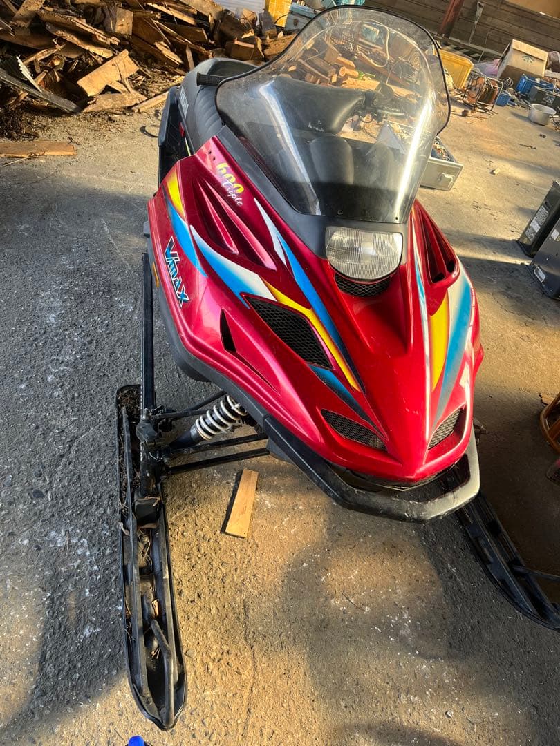 YAMAHA スノーモービル