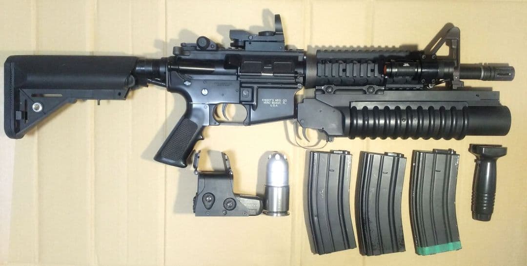 ⭐動作確認済み　東京マルイ　18禁電動ガン　M4 SR-16 カスタム