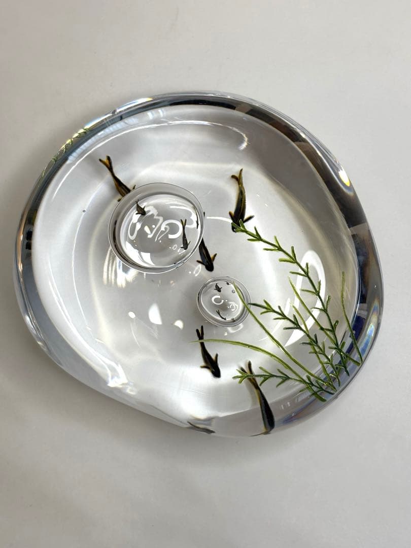 久保裕子さん作　ガラス　鮎　水草　ペーパーウェイト　文鎮　オブジェ　ハンドメイド