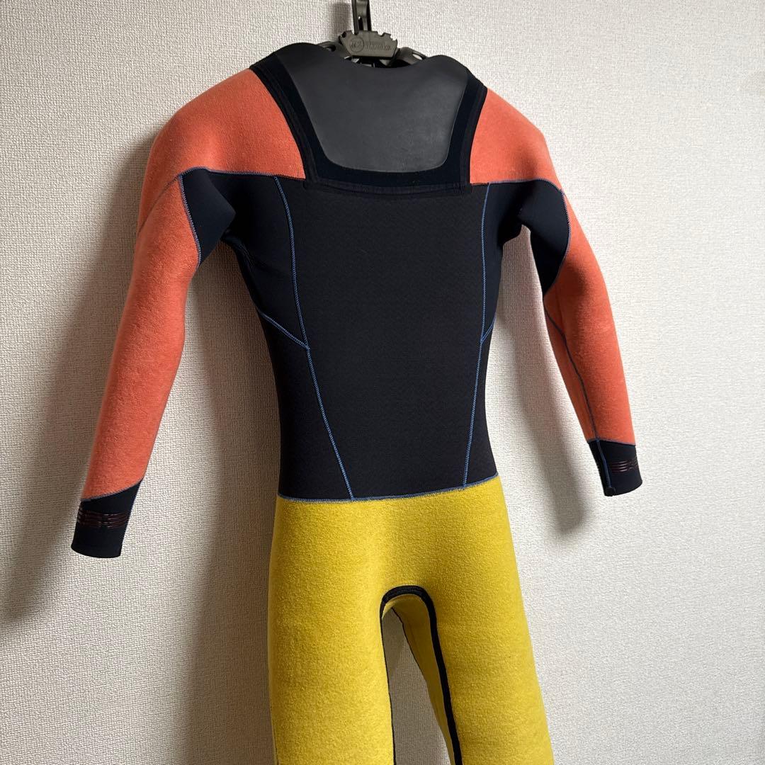 美品　日本製_Hurley ロンハーマン　ウエットスーツセミドライ4mm/3mm