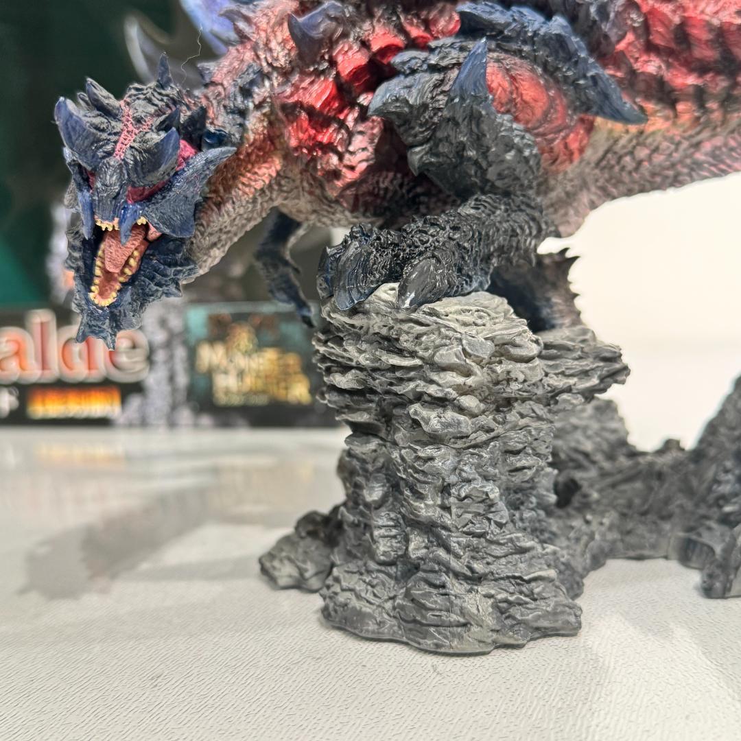 クリエイターズモデル 斬竜 ディノバルド 復刻版 フィギュア