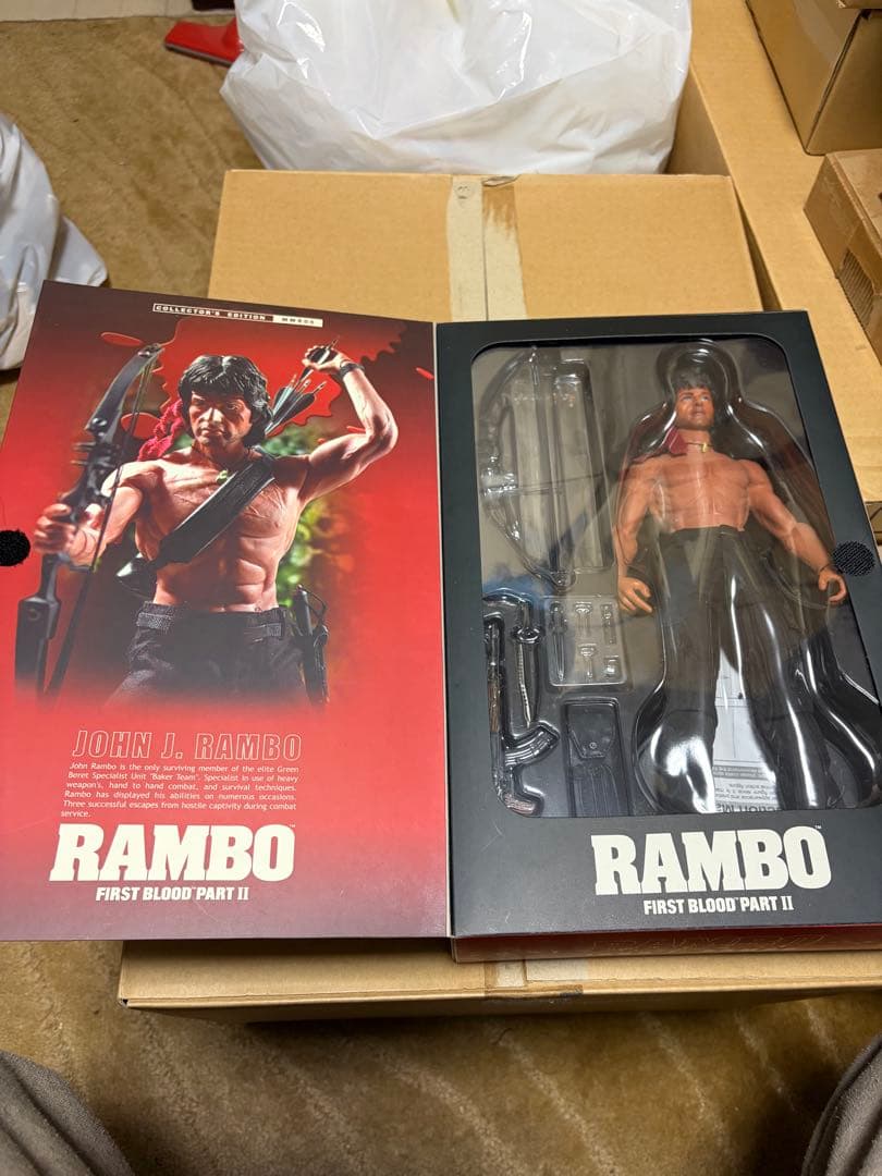 ホットトイズ ムービーマスターピース ランボー[怒りの脱出] 1/6スケール