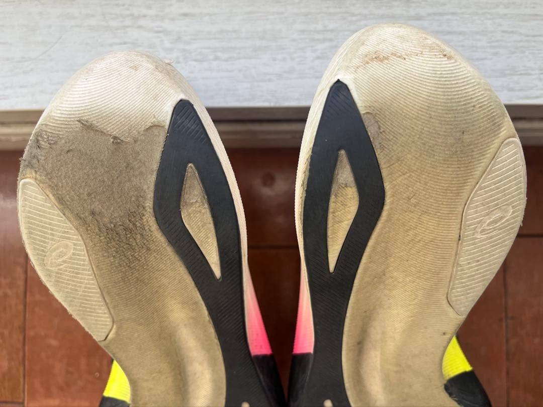 ASICS メタスピード エッジ パリ 27センチ