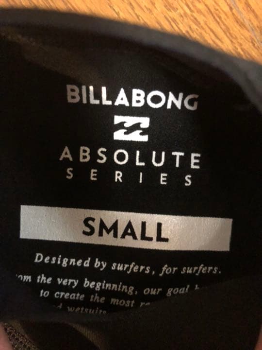 ビラボン　タッパー　サーフィン　ウェットスーツ