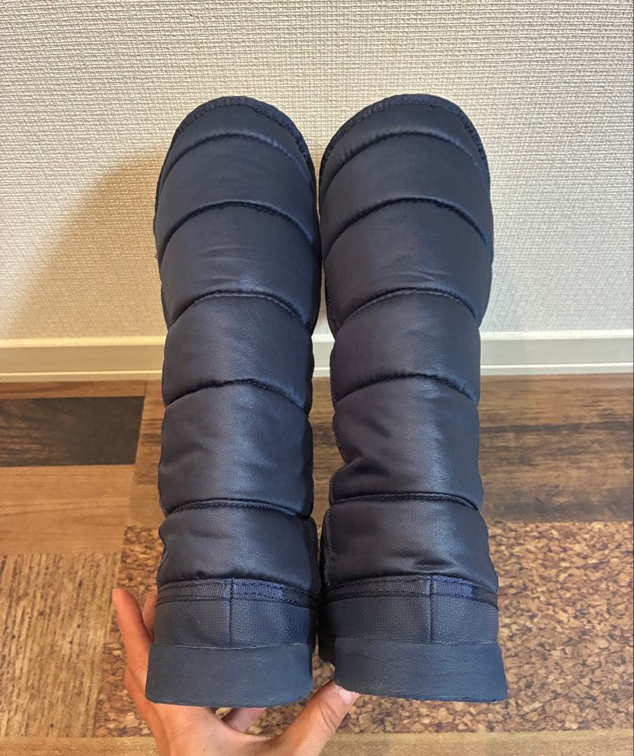 極美品　ノースフェイス　スノーブーツ PrimaLoft使用　ダークネイビー