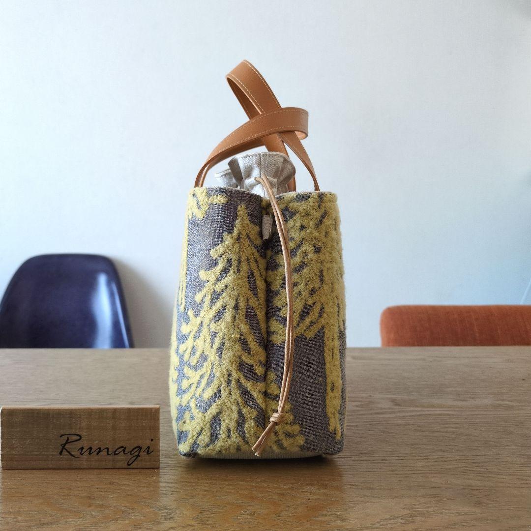 【1568】あおりポケットの巾着バッグ＊ミナペルホネン